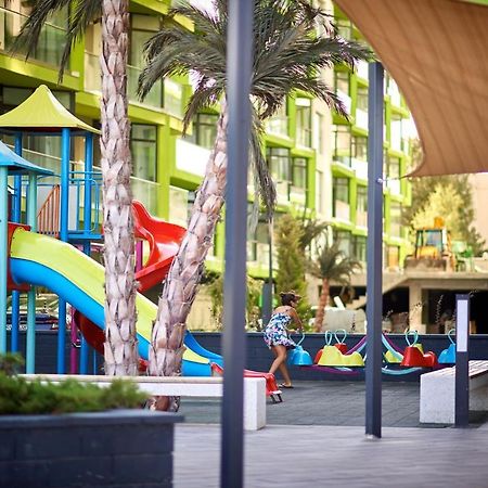 Royale Sundance Studio 7 Beach Spa & Pool Mamaia Nord Εξωτερικό φωτογραφία