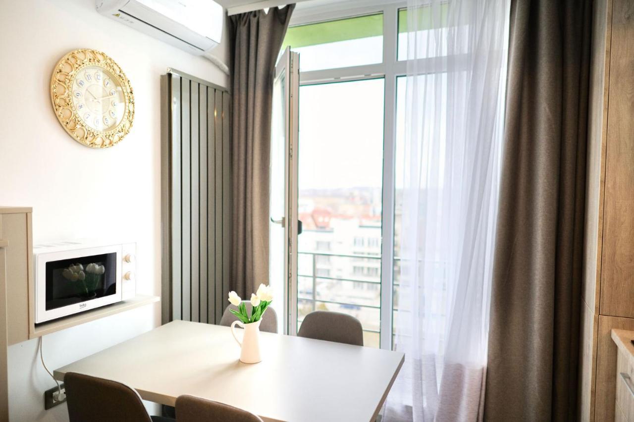 Royale Sundance Studio 7 Beach Spa & Pool Mamaia Nord Εξωτερικό φωτογραφία