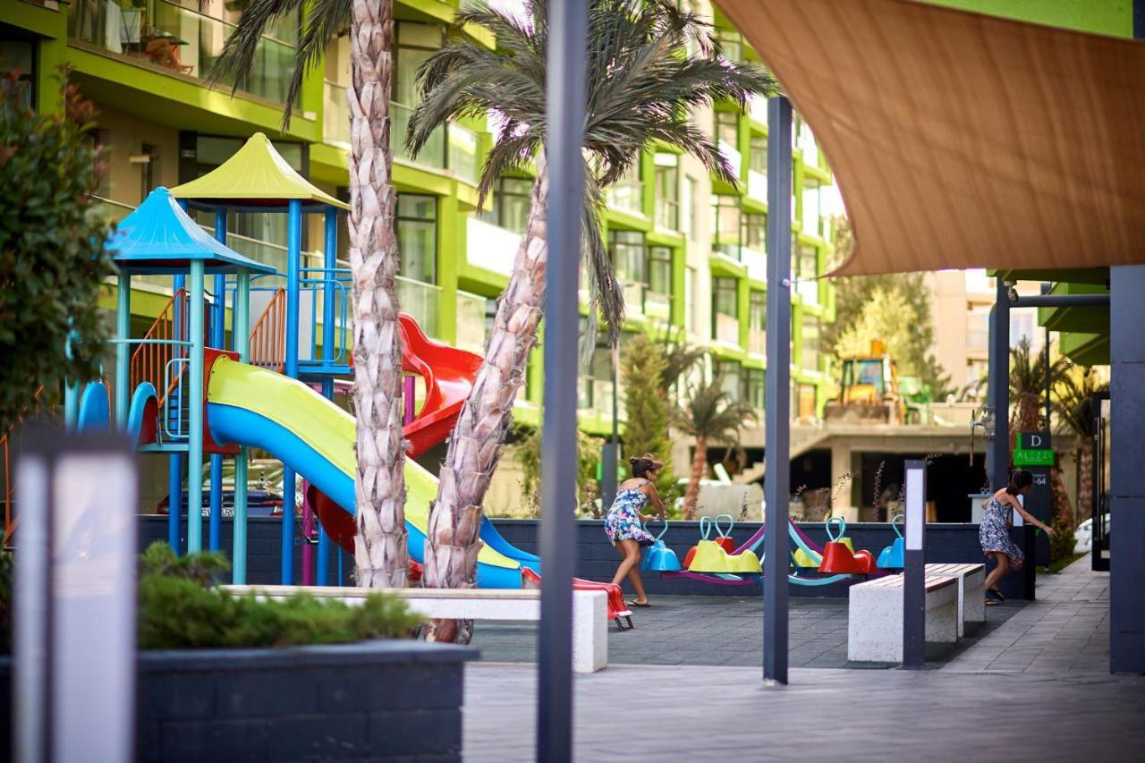 Royale Sundance Studio 7 Beach Spa & Pool Mamaia Nord Εξωτερικό φωτογραφία