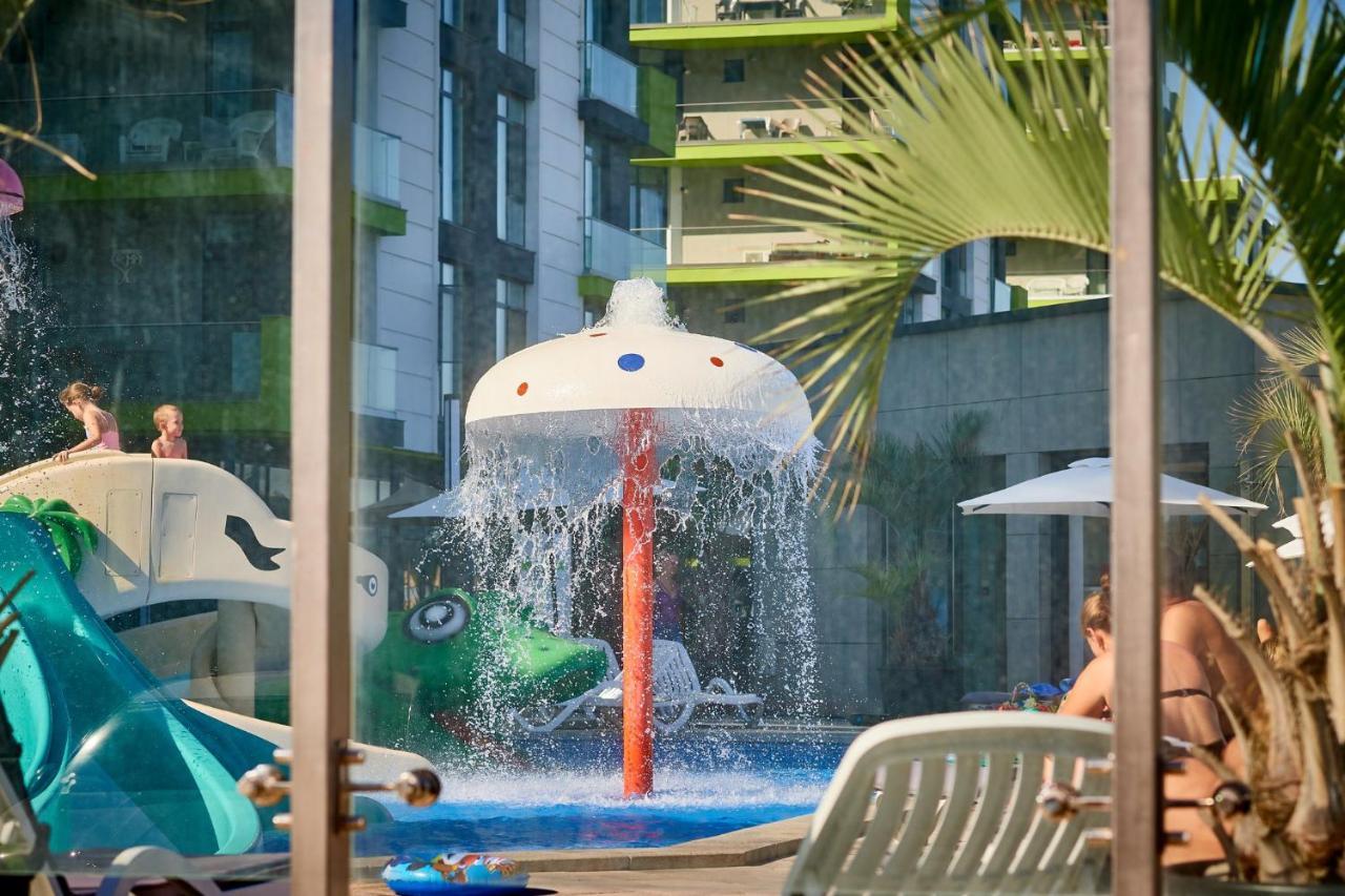 Royale Sundance Studio 7 Beach Spa & Pool Mamaia Nord Εξωτερικό φωτογραφία